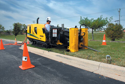 Бестраншейная прокладка кабеля горизонтальным бурением Бестраншейная прокладка кабеля горизонтальным бурением